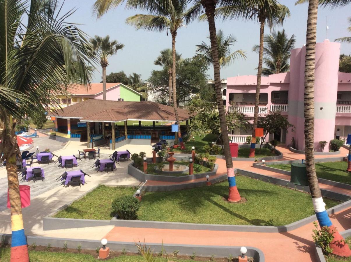 Mansea Beach Hotel Kololi Extérieur photo