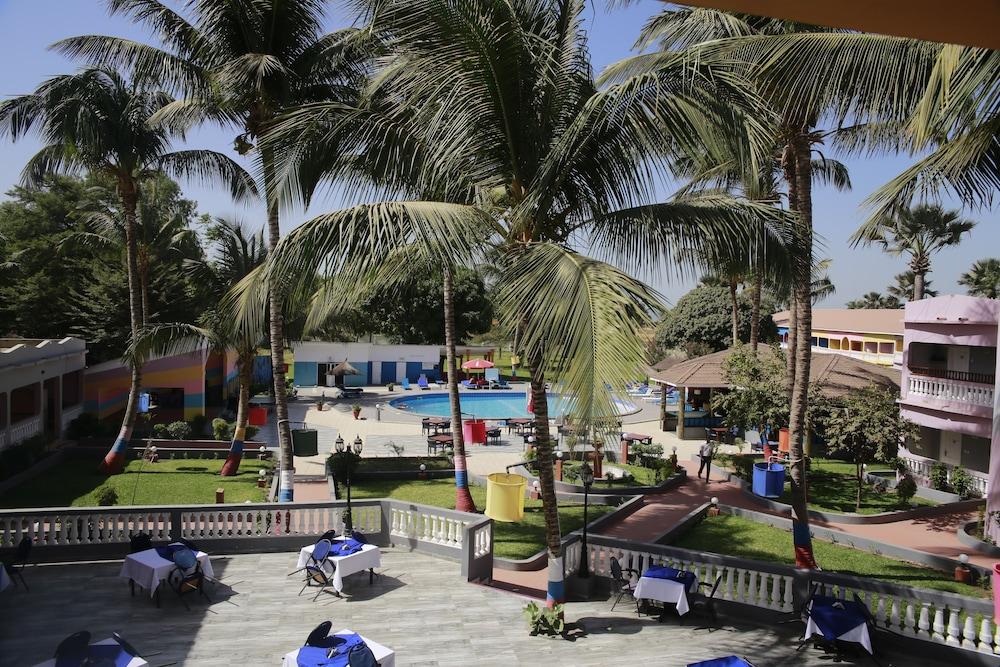 Mansea Beach Hotel Kololi Extérieur photo